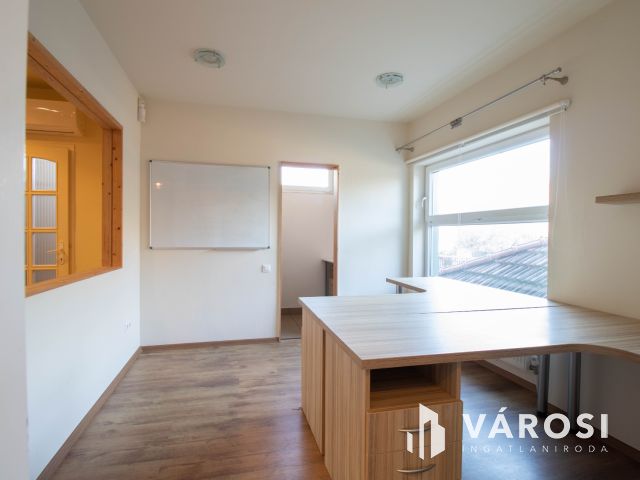 50 m2-es berendezett, klímás iroda kiadó a 18. kerületben